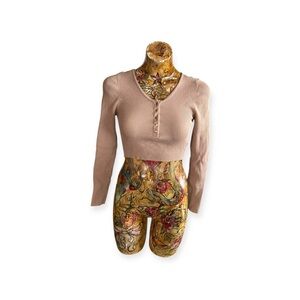 Love Tree stylish ribbed crop top beige large stretch  armpit to armpit 12" (str